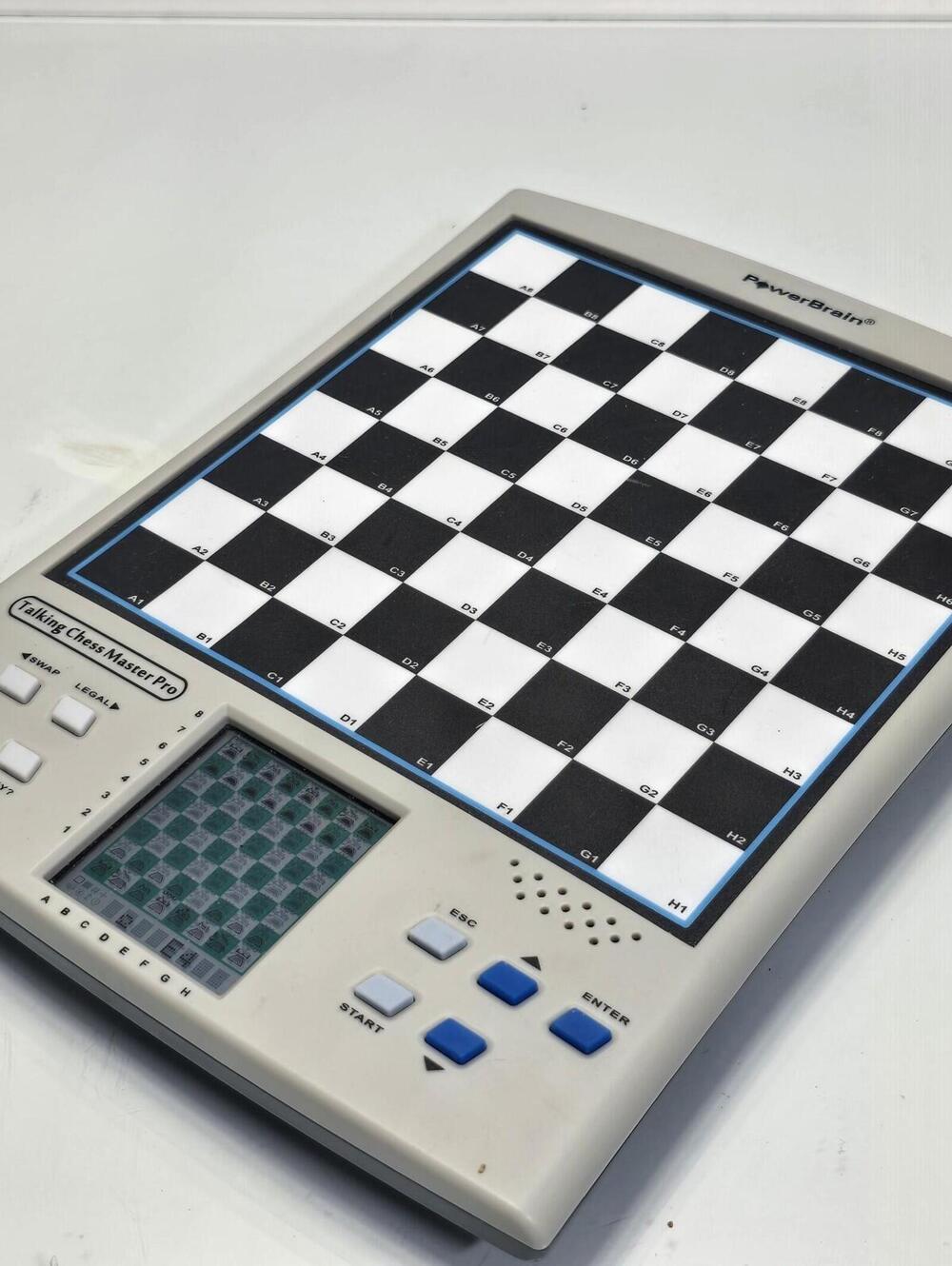 RYO Chess Academy Talking Electronic Computer Chess Set - Tested
